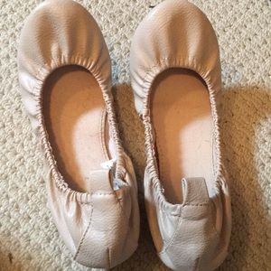 Old Navy Tan Ballet Flats
